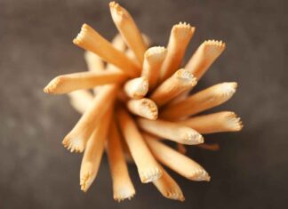 Grissini ricetta veloce - RicettaSprint