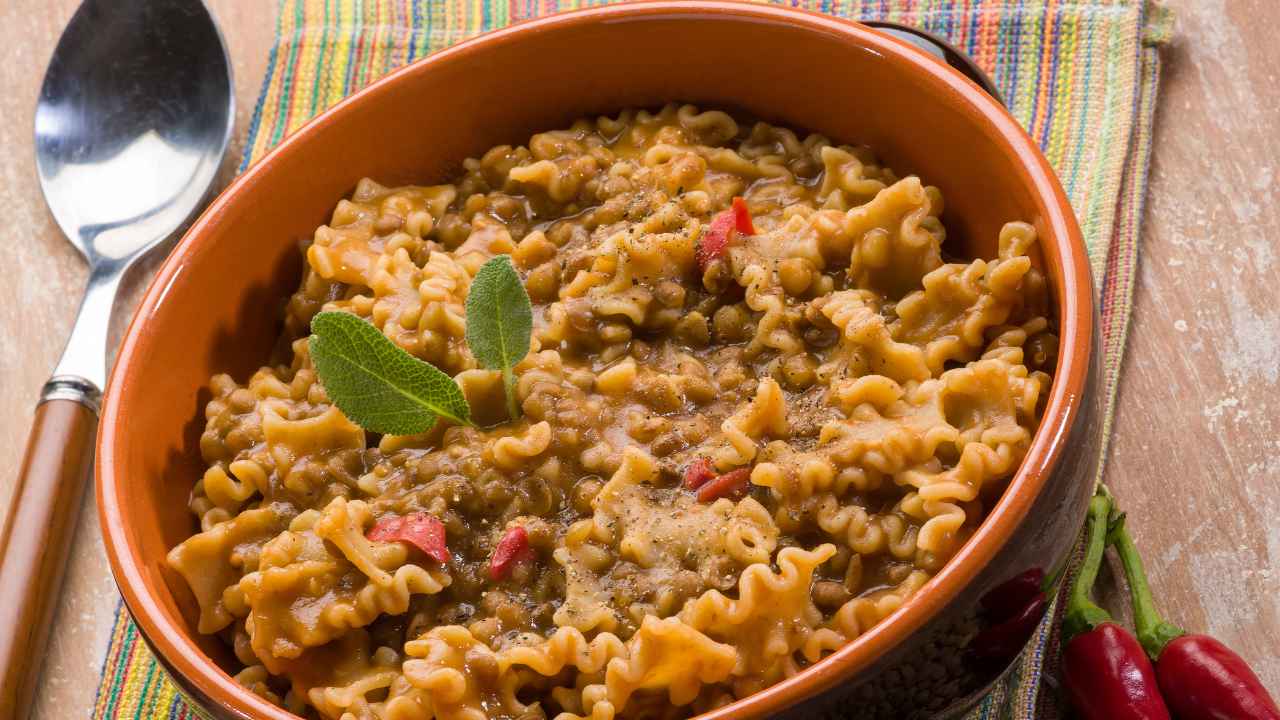 Pasta con le lenticchie estiva - RicettaSprint