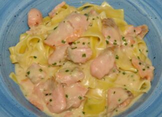 Pasta salmone e panna - RicettaSprint