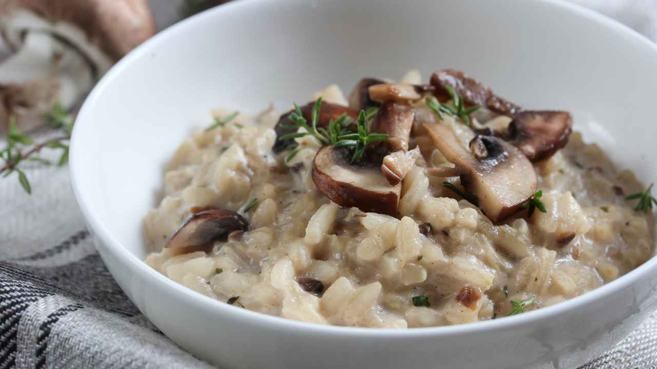 Risotto ai funghi - RicettaSprint