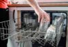 Lavastoviglie senza rimorsi, ecco i trucchetti per risparmiare sulla bolletta lavastoviglie risparmio