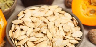 Semi di zucca: non li sprecare così, prova con questo metodo infallibile Come usare i semi di zucca - RicettaSprint