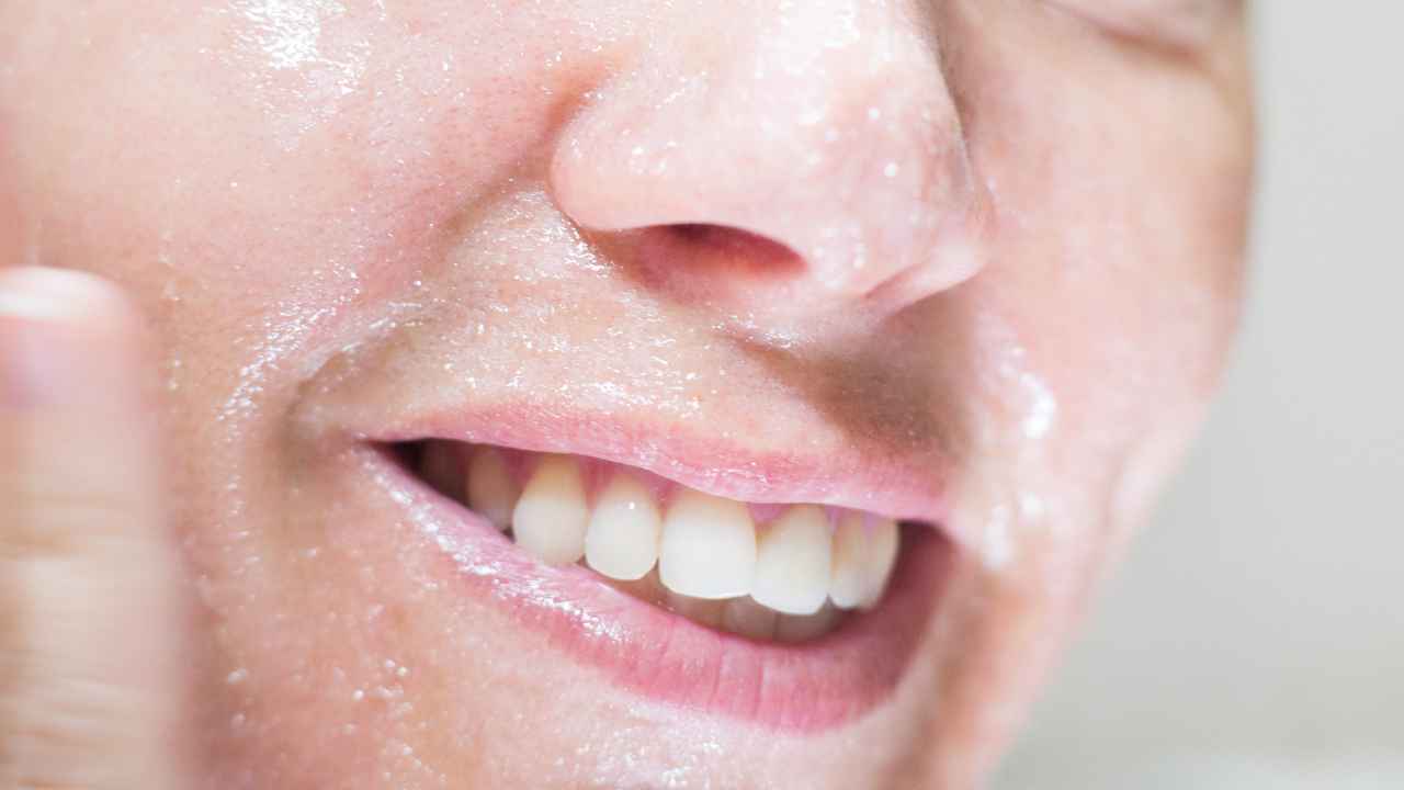 Maschera viso al miele - RicettaSprint