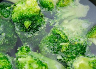 Non buttare l'acqua dei broccoli - RicettaSprint