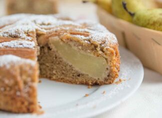 Torta di pere senza cioccolato - RicettaSprint