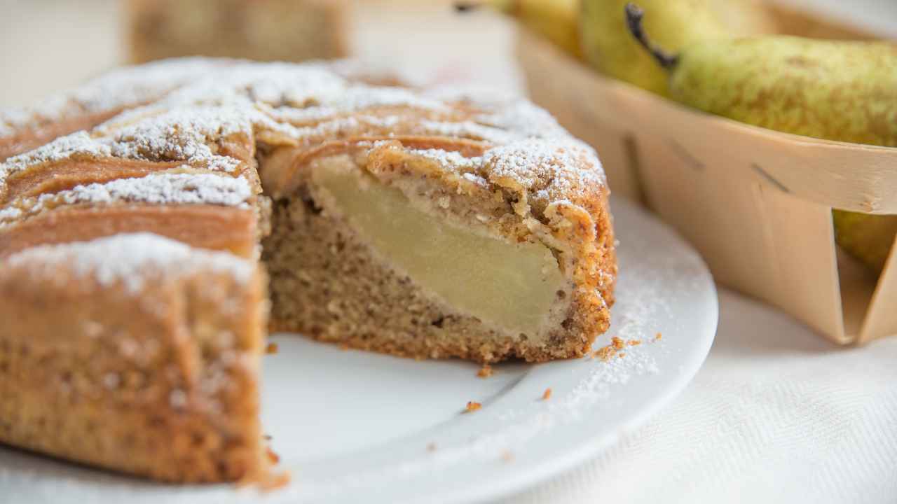 Torta di pere senza cioccolato - RicettaSprint