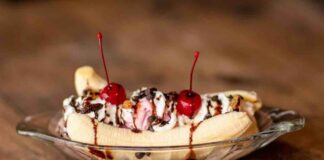 Banana split fatta in casa, altro che in gelateria banana split