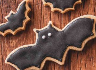 Biscotti pipistrello, al primo morso si sciolgono in bocca biscotti pipistrello