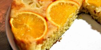 Con una deliziosa torta di arance come questa, il dessert di oggi è solo uno torta di arancia