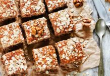 Torta di noci e mandorle, evviva l’autunno con i suoi frutti torta noci e mandorle